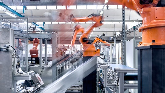 Produktion av Geberit inbyggnadscisterner (© Geberit) Produktion av Geberit inbyggnadscisterner (© Geberit)